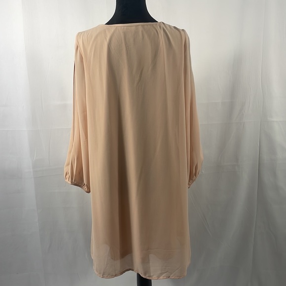 Lulus Shifting Dears  blush pink Long sleeve dress,V Neck, size Large - Picture 7 of 12